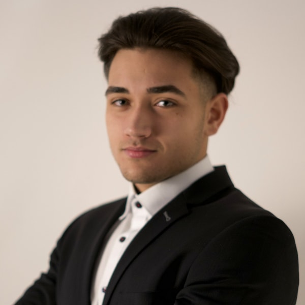 Luis Simões Schilli, Head of Marketing
