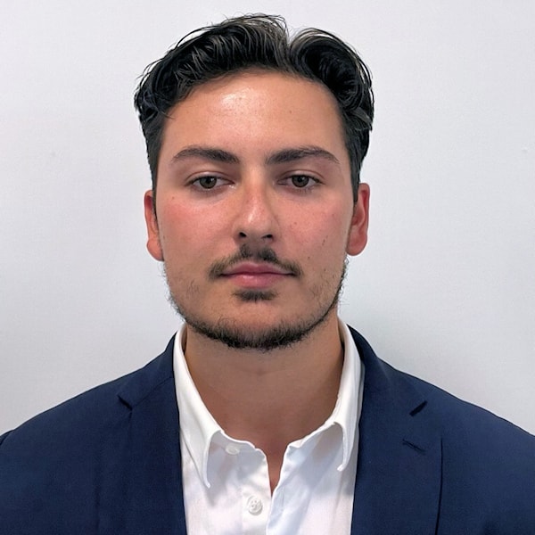 Eldar Kijamet, Assistant to the CEO